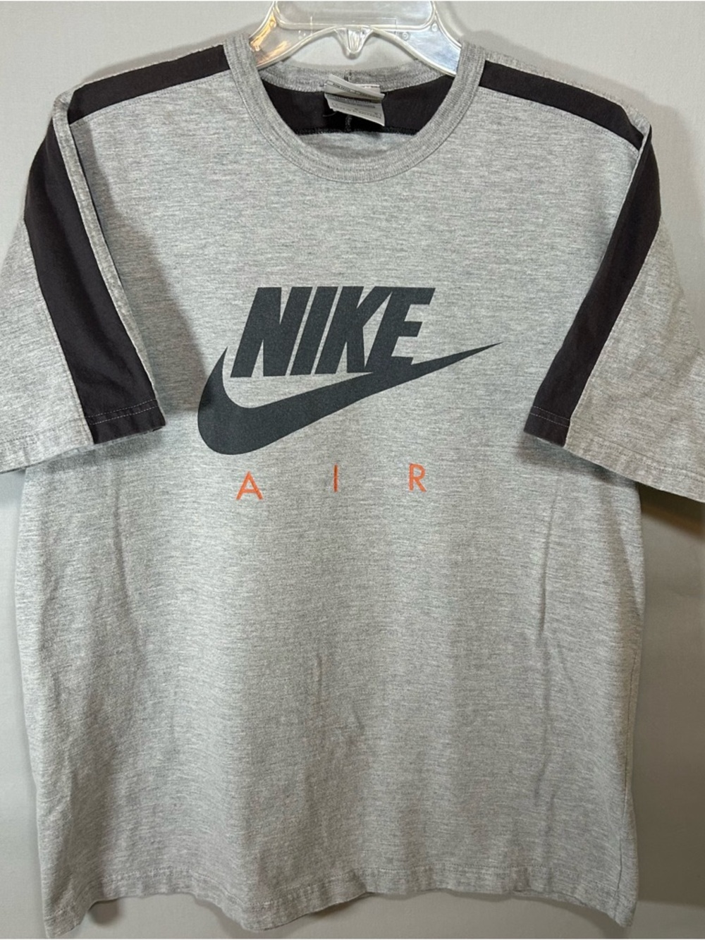 Nike T-Shirt Men’s Large Gray Short Sleeve Swoosh Logo With Name In Orange
